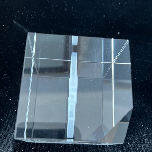 New WWE clear paperweight with gift box. - Picture 7 of 8